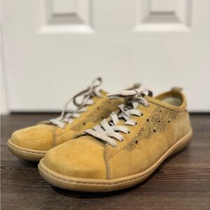 Onfoot Sneakers 38 | Yellow Leather Lace-Up Comfort Shoes Made in Spain